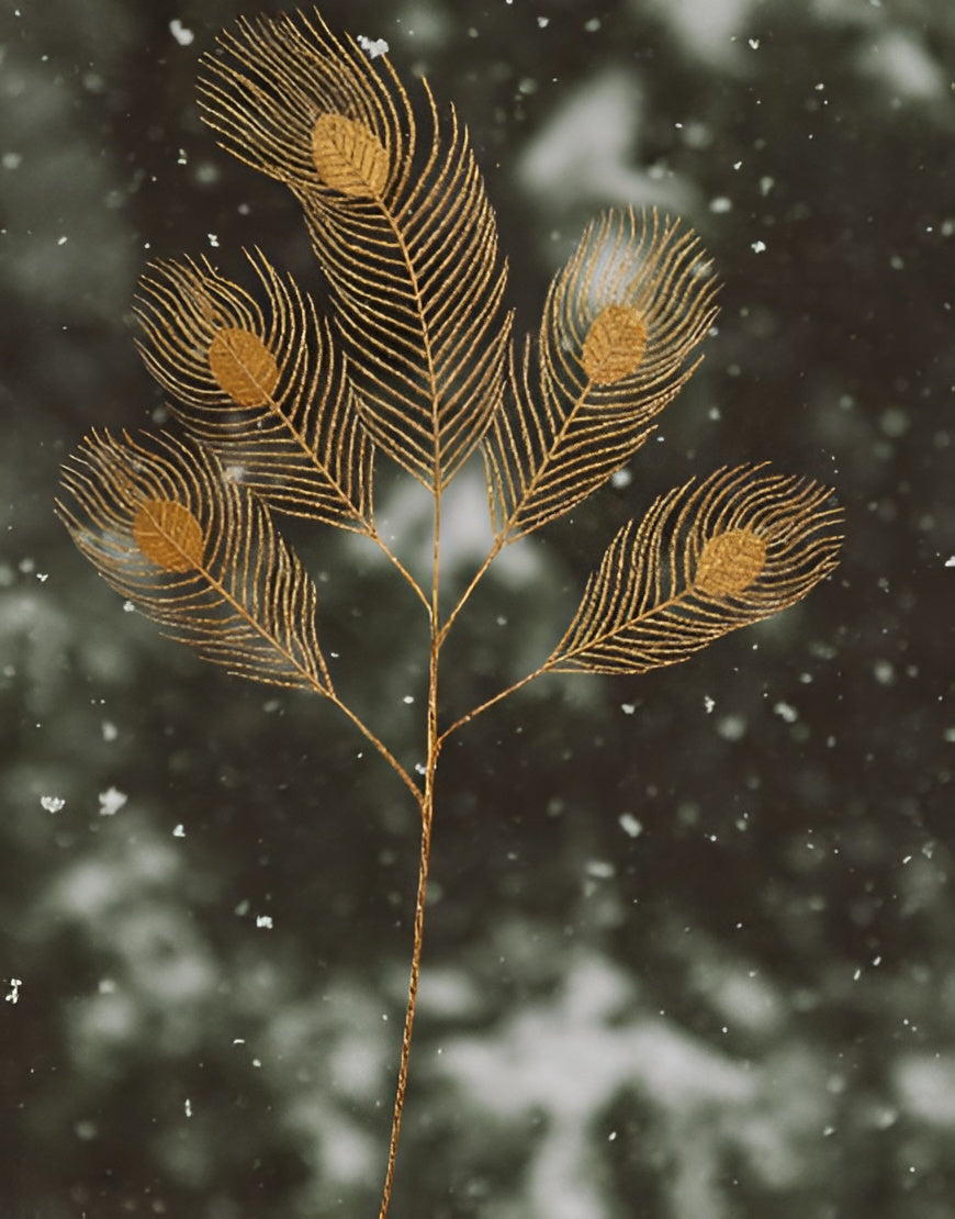 ნაძვის ხის მოსართავები