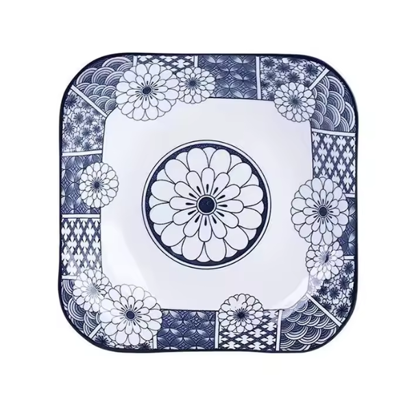 კერამიკის კვადრატული თეფში 17.5 სმ