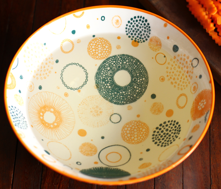 კერამიკული თეფში