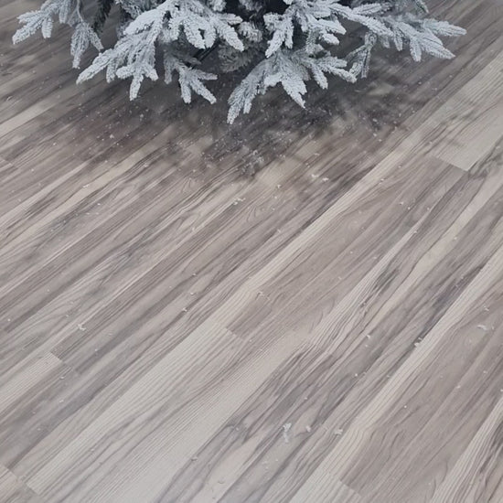 ნაძვის ხეები სილიკონის ფუმფულა დათოვლილი